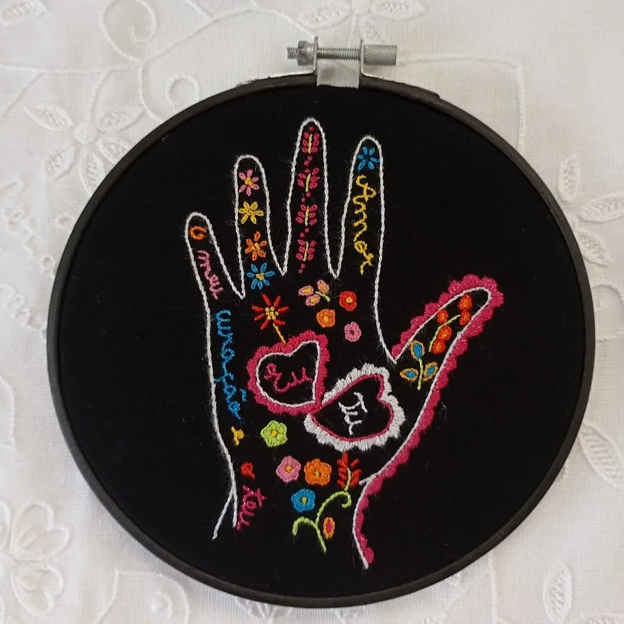 Mãos Enamoras 06