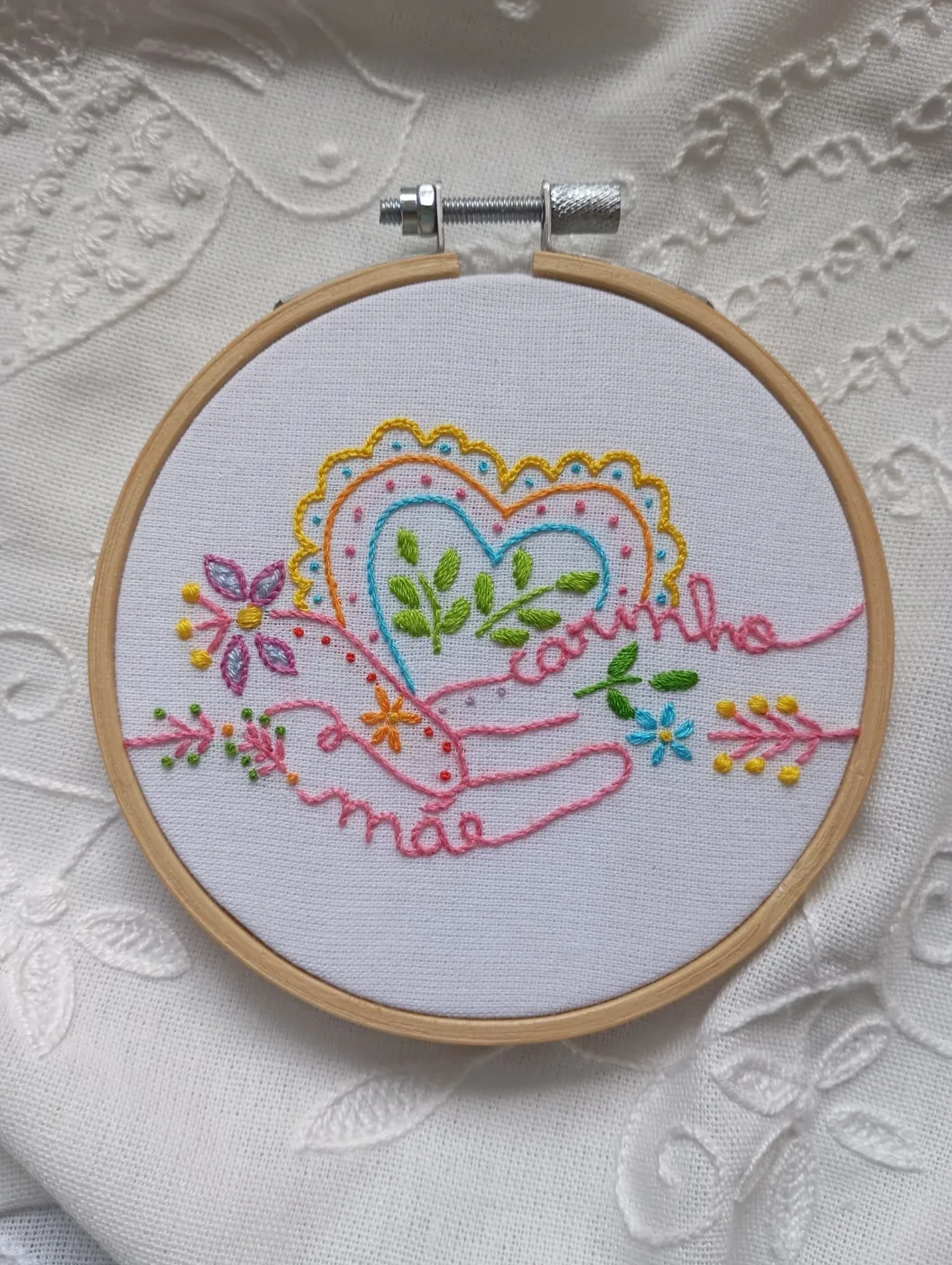 Mãos Enamoras 01